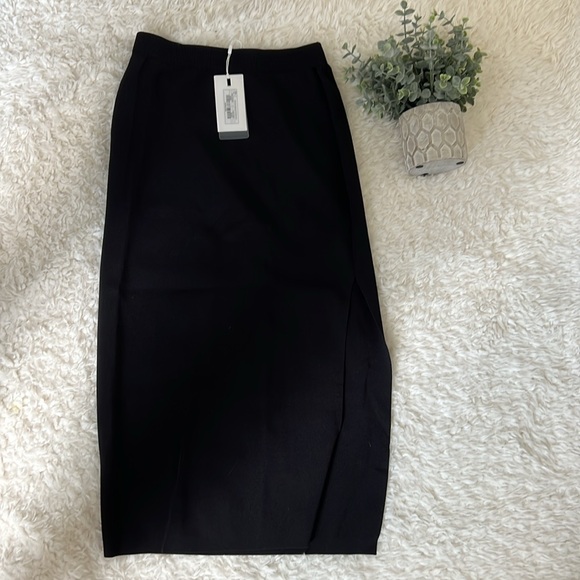 Vici Knit Midi Skirt - Picture 3 of 5